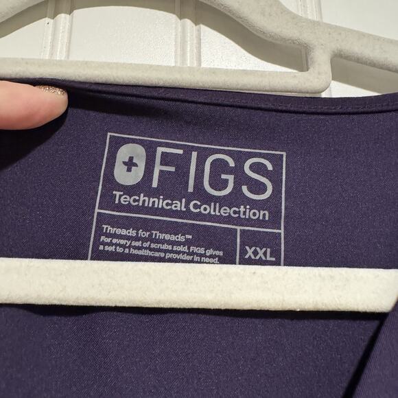 Figs Purple Scrub Set Casma Top Kade Cargo Pants NEW Size XXL - Picture 4 of 13